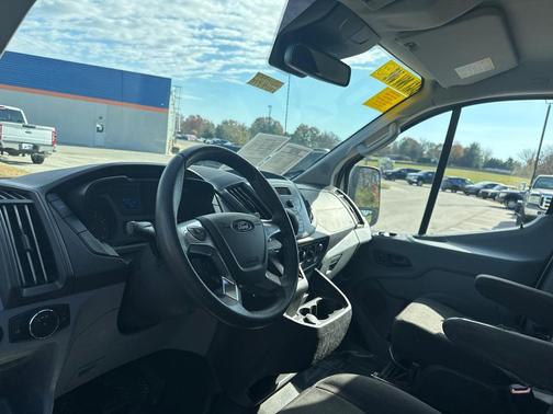2017 Ford Transit-250 Base