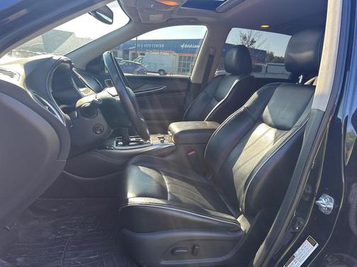 2018 INFINITI QX60 Base
