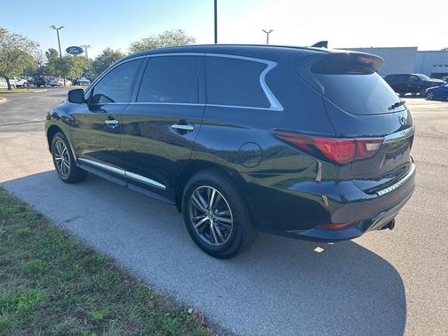 2018 INFINITI QX60 Base