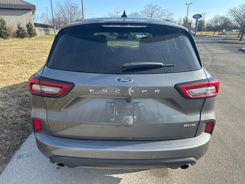 2024 Ford Escape ST-Line