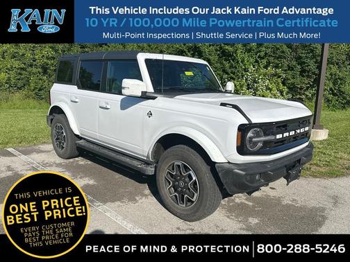 Oxford White 2024 Ford Bronco Outer Banks