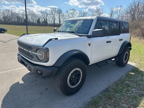 2023 Ford Bronco Badlands
