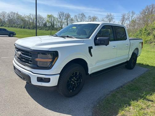 Oxford White 2026 Ford F-150 XLT
