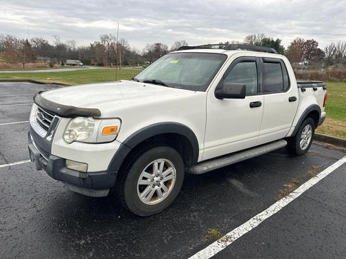 2010 Ford Explorer Sport Trac XLT