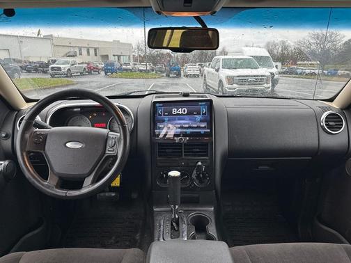 2010 Ford Explorer Sport Trac XLT