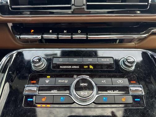 2024 Lincoln Navigator Reserve