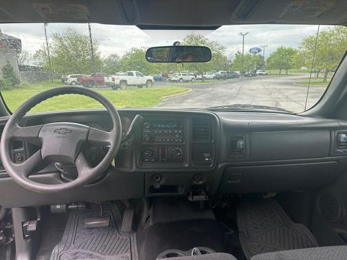 Summit White 2004 Chevrolet Silverado 2500 H/D Extended Cab