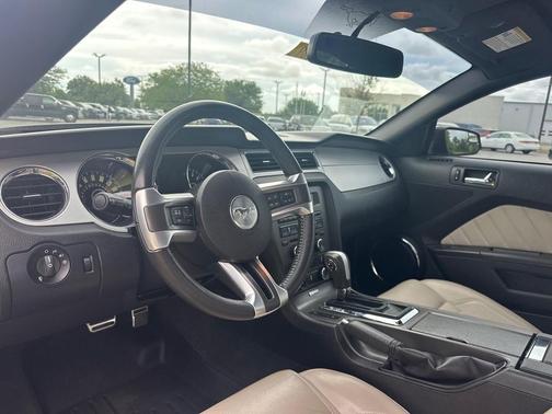 Black 2014 Ford Mustang V6 Premium