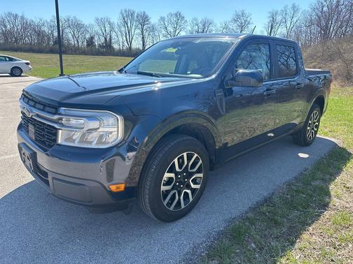2023 Ford Maverick Lariat