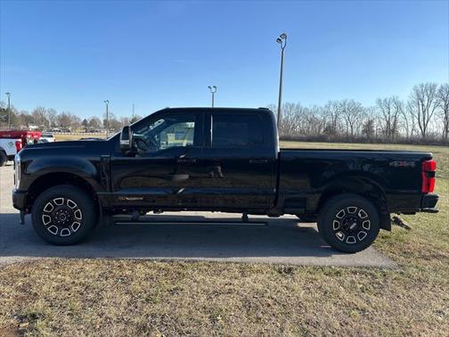 2025 Ford F-250 Platinum