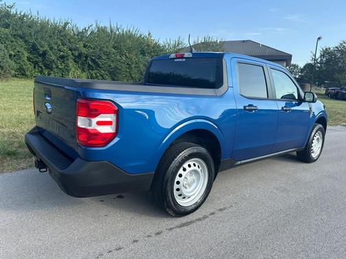 2024 Ford Maverick XL