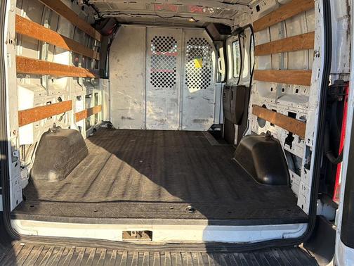 2016 Ford Transit-250 Base