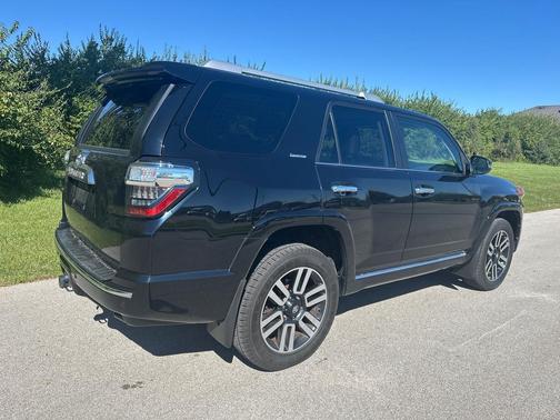 2021 Toyota 4Runner Limited