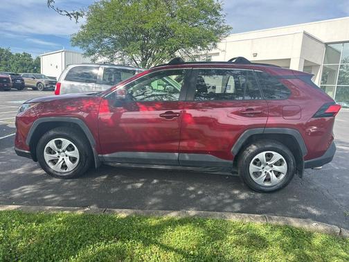 Ruby Flare Pearl 2020 Toyota RAV4 LE
