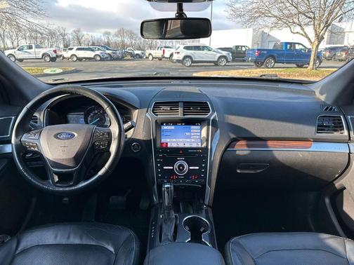 2017 Ford Explorer Limited