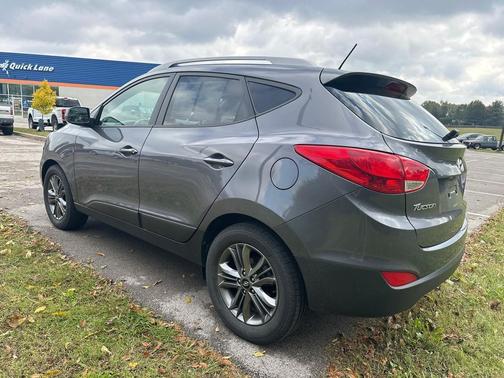 2015 Hyundai TUCSON SE