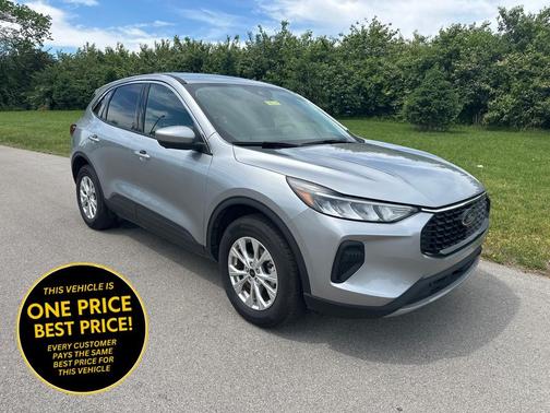 Iconic Silver Metallic 2024 Ford Escape Active