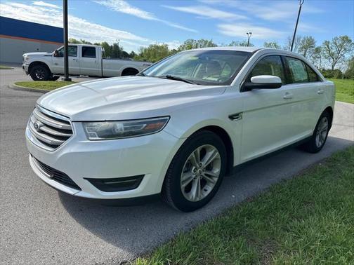 2015 Ford Taurus SEL