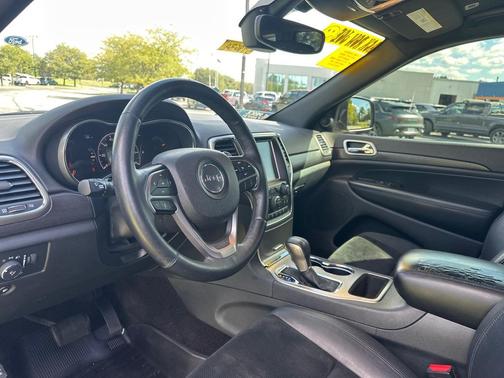 2017 Jeep Grand Cherokee Altitude