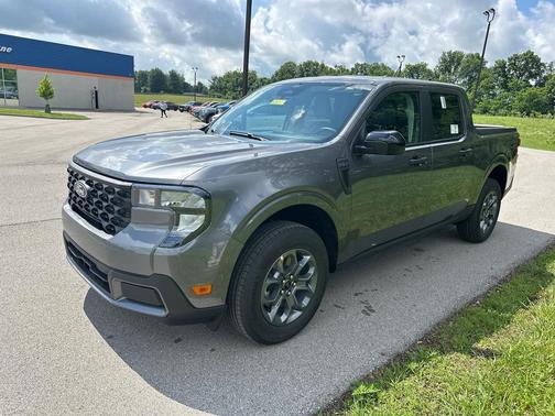Carbonized Gray Metallic 2026 Ford Maverick XLT