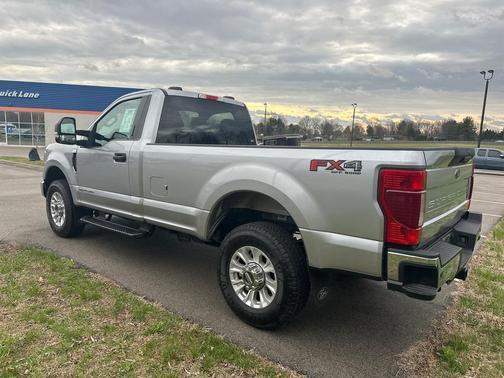 2022 Ford F-350 XLT