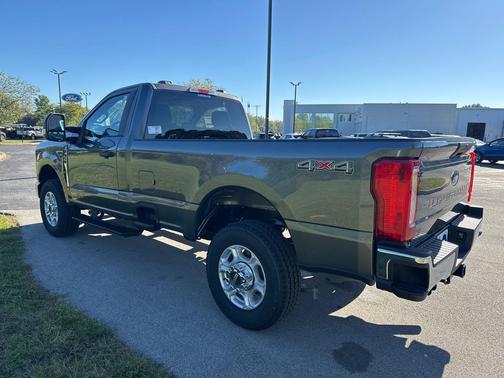 2026 Ford F-350 XLT
