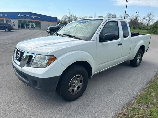 2017 Nissan Frontier S