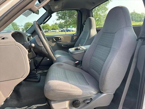 2003 Ford F-150 XLT