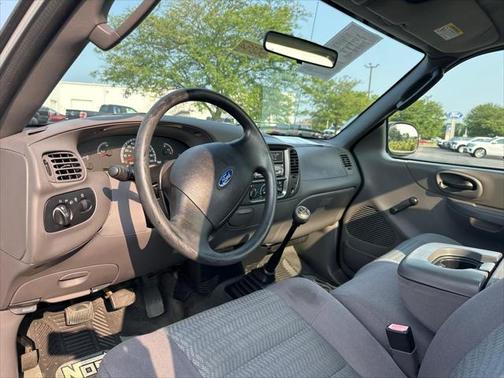 2003 Ford F-150 XLT
