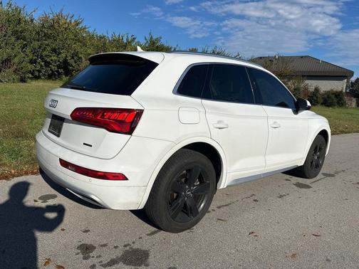 2019 Audi Q5 2.0T Premium Plus