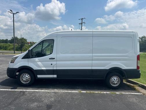 Oxford White 2023 Ford Transit-250 Base