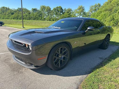 Granite Pearlcoat 2018 Dodge Challenger R/T