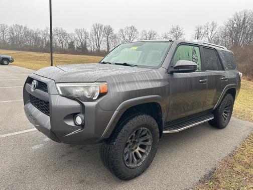 2014 Toyota 4Runner SR5