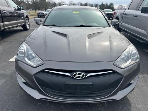 2013 Hyundai Genesis Coupe 3.8 Track