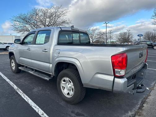 2017 Toyota Tacoma SR