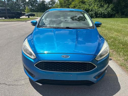 Blue Candy Metallic Tinted Clearcoat 2017 Ford Focus SE