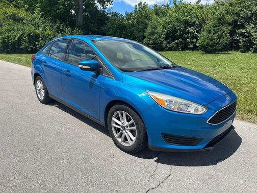 Blue Candy Metallic Tinted Clearcoat 2017 Ford Focus SE