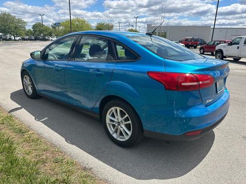 Blue Candy Metallic Tinted Clearcoat 2017 Ford Focus SE