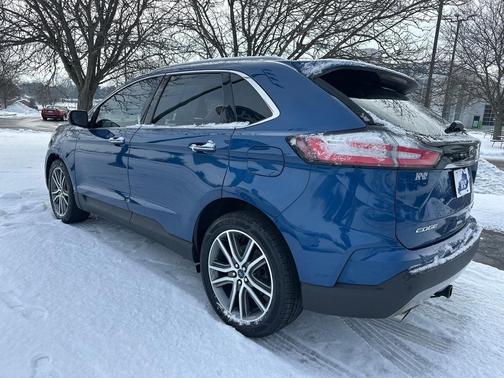 2020 Ford Edge Titanium