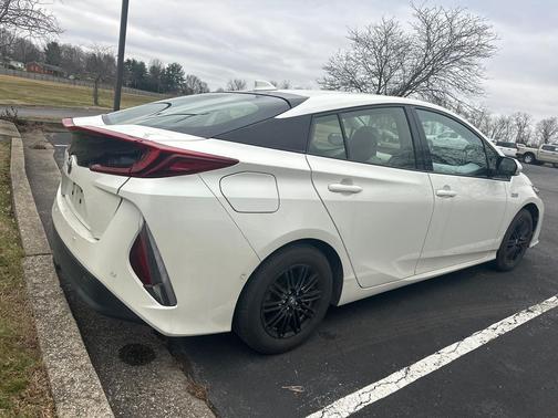 2017 Toyota Prius Prime Advanced