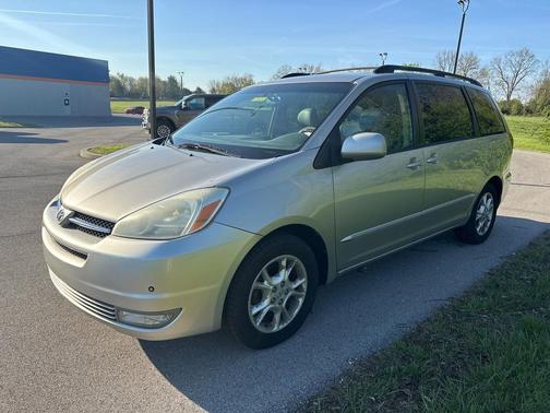 2005 Toyota Sienna XLE Limited