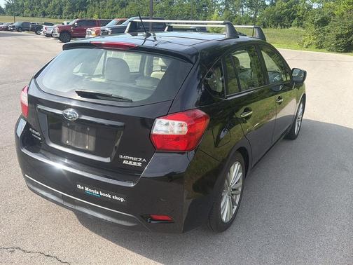 Obsidian Black Pearl 2012 Subaru Impreza 2.0i Limited