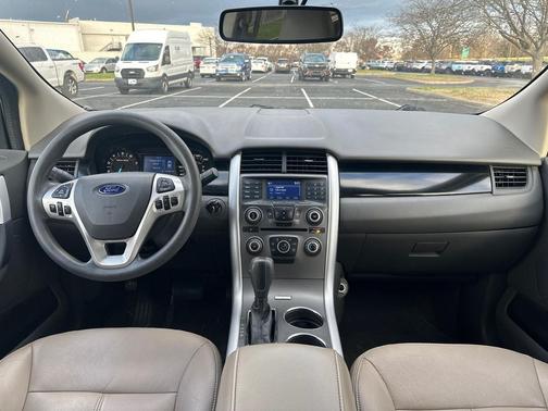 2014 Ford Edge SE