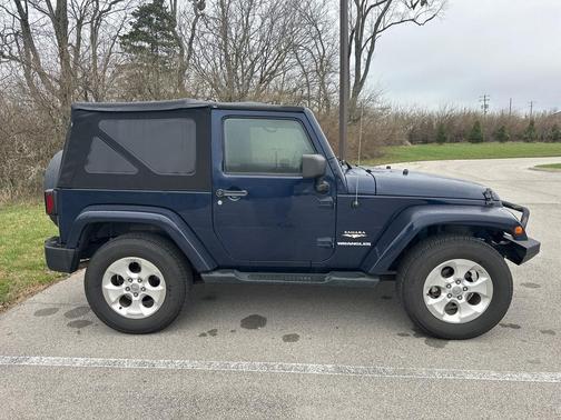 2013 Jeep Wrangler Sahara