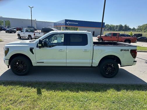 Star White Metallic Tri-Coat 2026 Ford F-150 Platinum