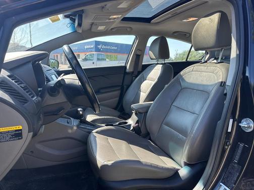 Aurora Black 2014 Kia Forte EX