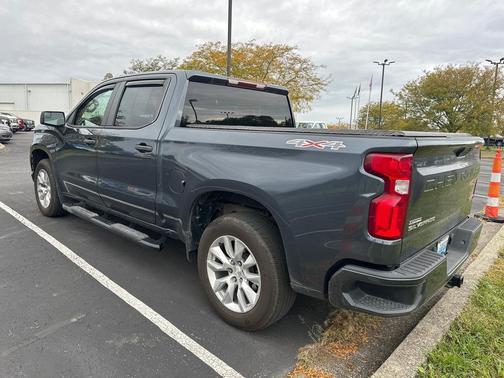 2022 Chevrolet Silverado 1500 Custom