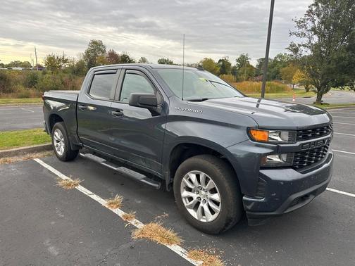 2022 Chevrolet Silverado 1500 Custom