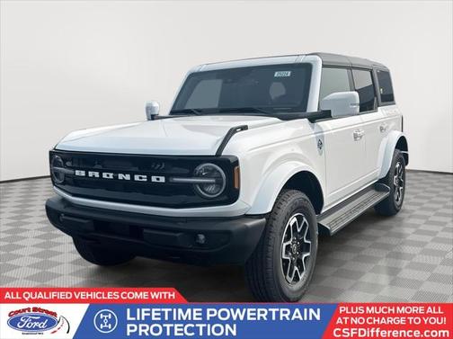 2025 Ford Bronco Outer Banks