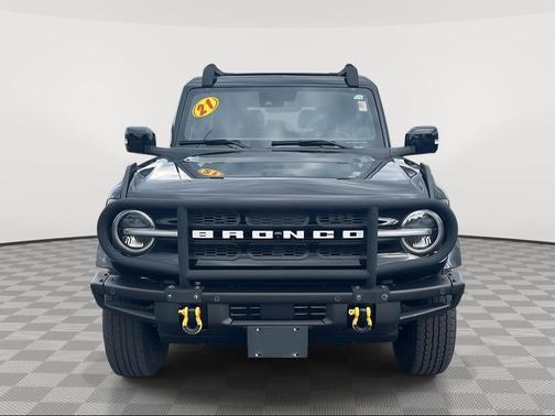 Shadow Black 2021 Ford Bronco Outer Banks